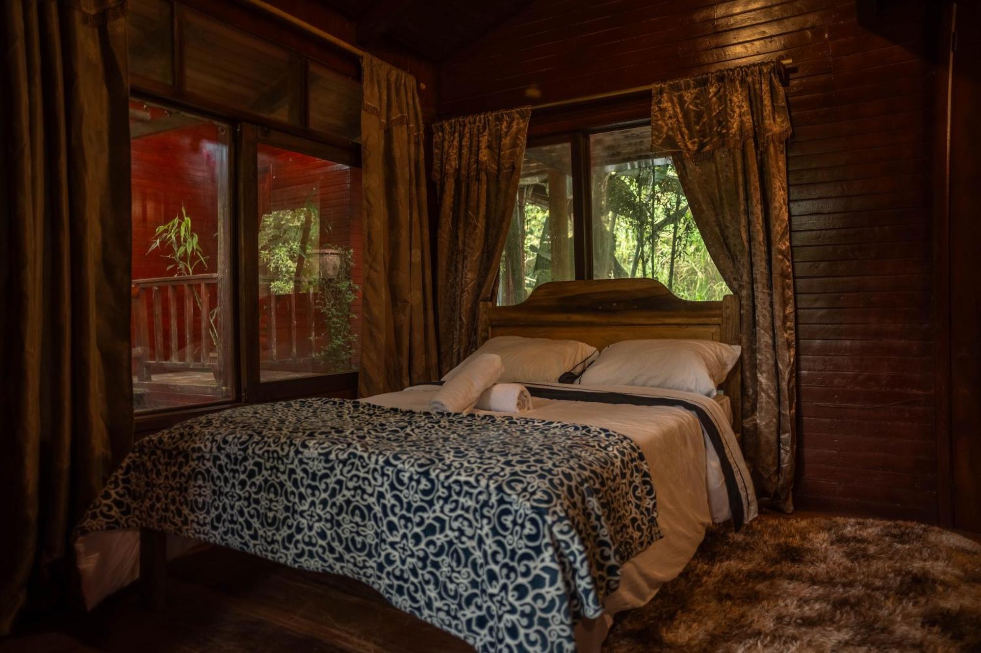 מינדו River Song'S Hotel מראה חיצוני תמונה